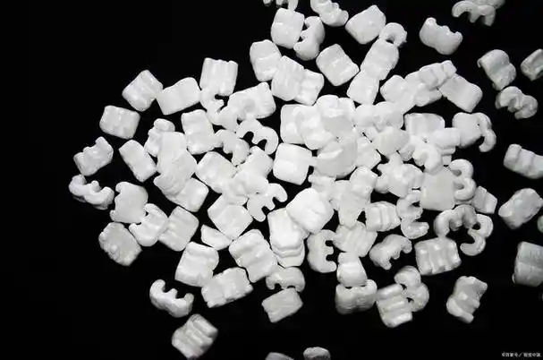 一,pbt塑料注塑成型要求pbt塑料注塑成型要求高,需要精确控制成型工艺