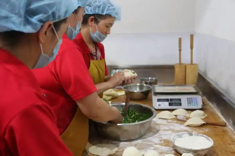 手把手培训教学_总部助力成长_曹状元烧饼官网,曹状元烧饼加盟官网,曹