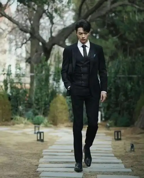 许凯的腿不是腿##许凯比例好夸张