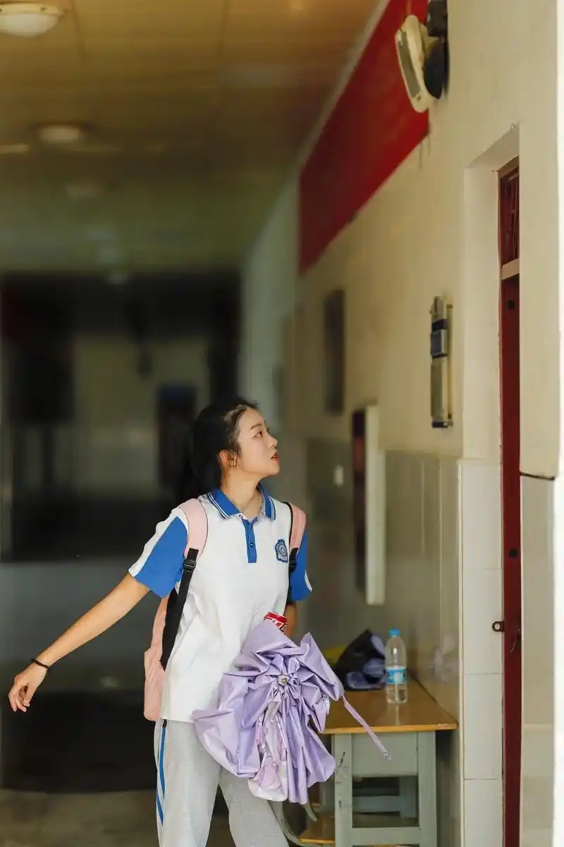 最后一次以高中生的名义进入大河了.#攀枝花约拍 #大河中学  - 抖音