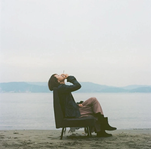 哆啦育儿一个人踏上了西藏之旅,以最虔诚的心膜拜上苍,荡涤心中的不安