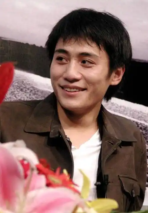 刘烨北京郊区出租千万别墅,却被租客吐槽:大明星怎么还这么小气