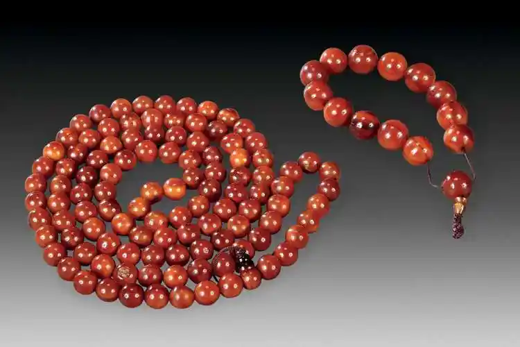 犀角杯基本是染色的吗?犀角颜色探究