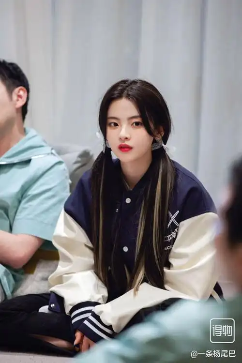 如何评价鞠婧祎和杨超越的颜值? - 知乎