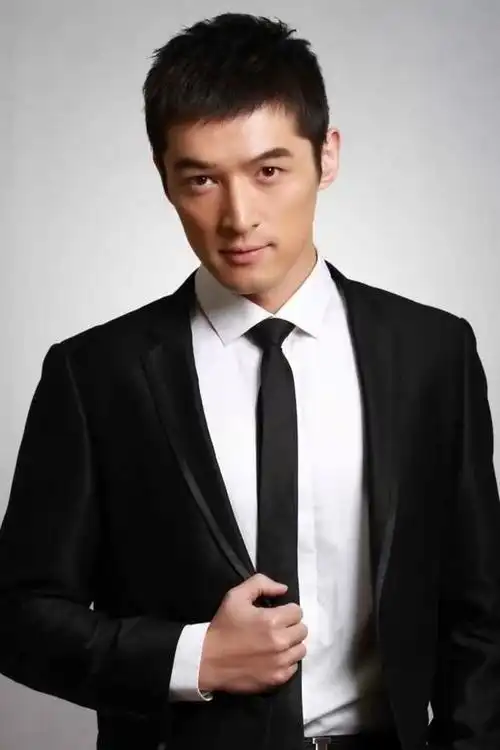 传胡歌江疏影恋情曝光甜蜜喂食街边拥吻