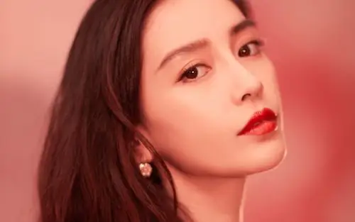 angelababy性感优雅写真桌面壁纸