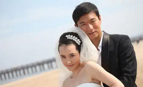 邢佳栋是一位内地资深男演员,在北京电影学院毕业之后的邢佳栋,在2005