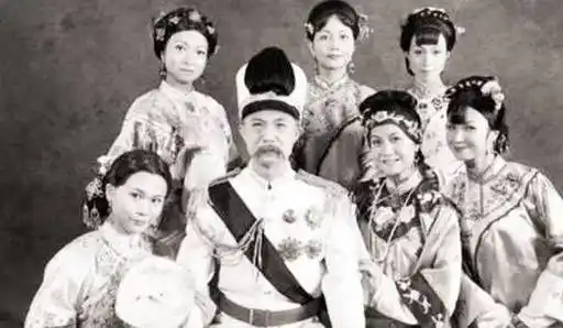 避免酒后认错老婆和儿媳,袁世凯立了一条家规,羞于启齿却很实用_搜狐