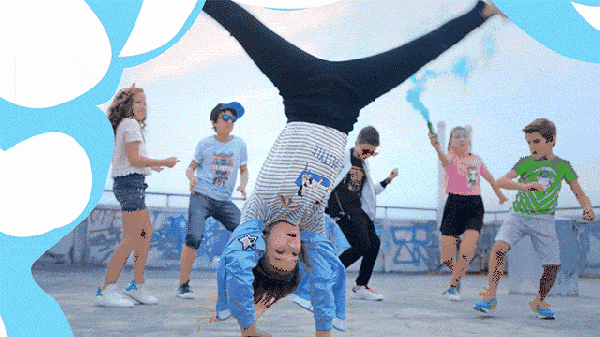 waacking,punking,voguing(甩舞)clown,krump(小丑舞)reggae