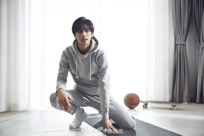 宋你刚刚好的幸福##宋威龙20岁刚刚好