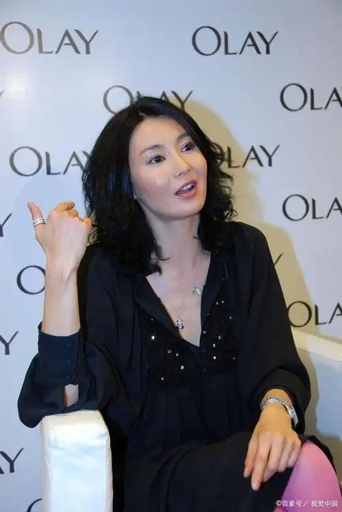 张曼玉59了,人生中可以有多次的"命",不必被固定