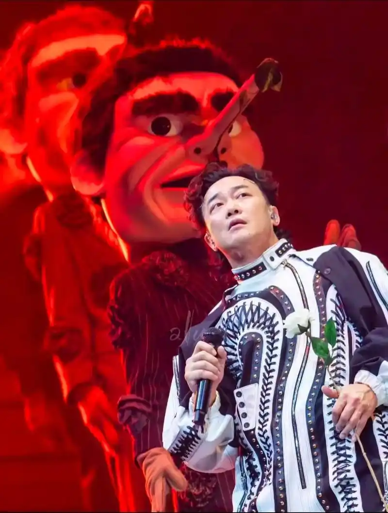 陈奕迅成都演唱会.