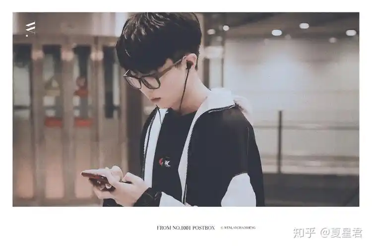 有没有关于毛不易的好看图片或表情包壁纸也行