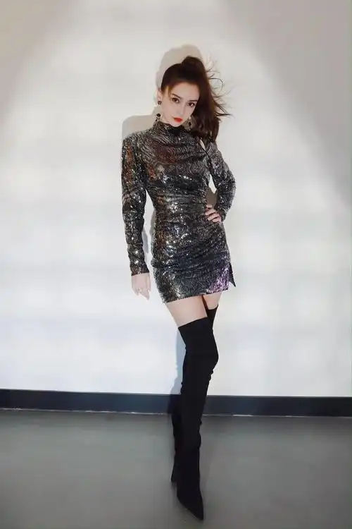 关晓彤的长靴,专治不完美腿形-友友