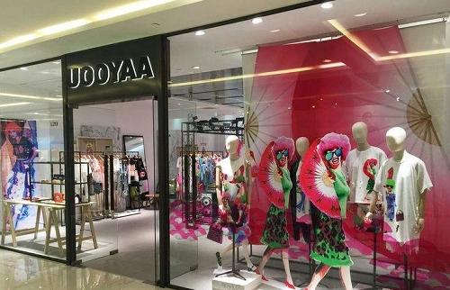 uooyaa乌丫潮流女装代理怎么加盟?年轻人创业投资新风向