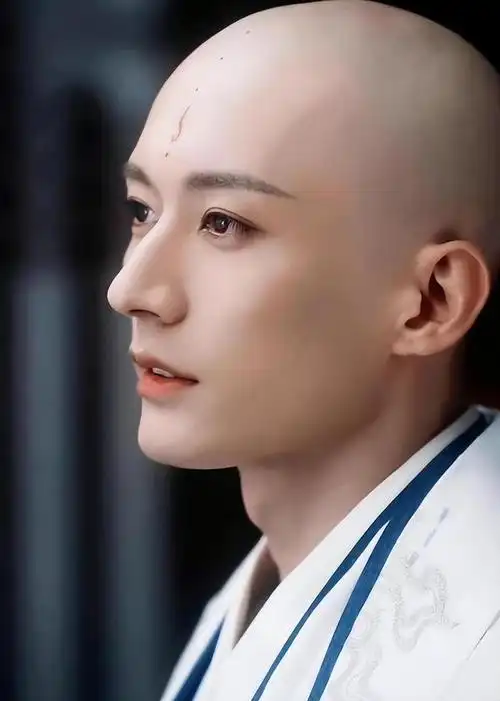 有刘海就别说颜值高了10位明星告诉你真正帅的人根本不靠发型