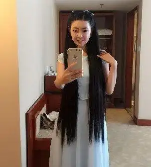 北京长发女歌手任妙音长发图片35张