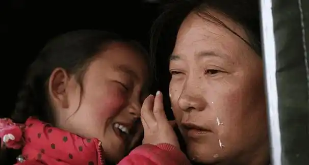 青海小苏丽:3岁被针线缝嘴,5岁被虐死,母亲出狱后将其挫骨扬灰