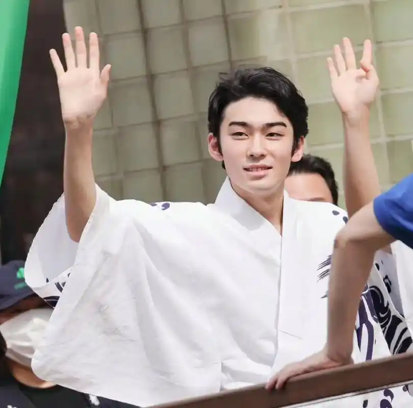 藤间斋#日本#市川染五郎#帅哥#05后 - 抖音