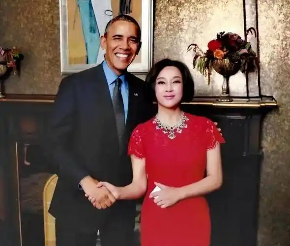 刘晓庆携四婚老公同框!