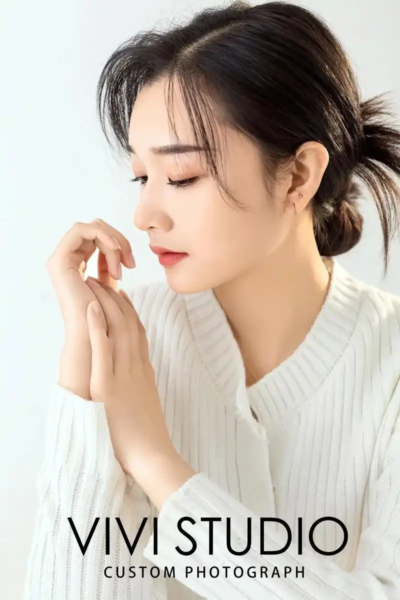 简约肖像写真|高级感～#个人写真 #同城好店推荐 #美出高级 - 抖音