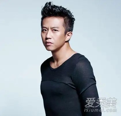 足球论365滚球坛