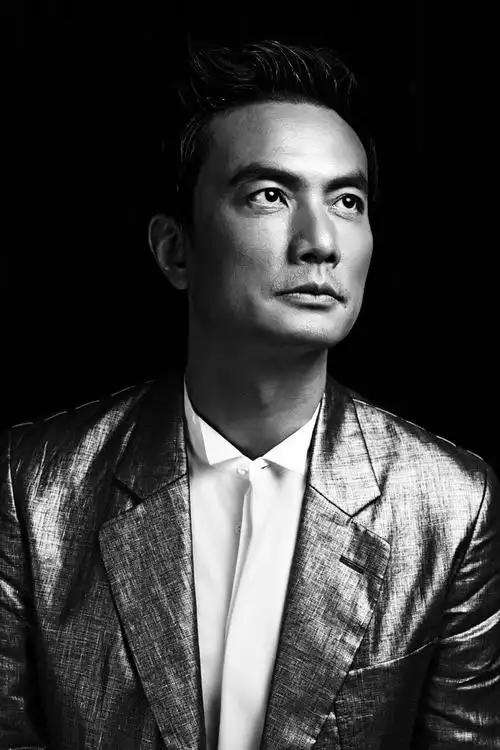 李泉专辑取名《再见忧伤》 开启音乐新篇章