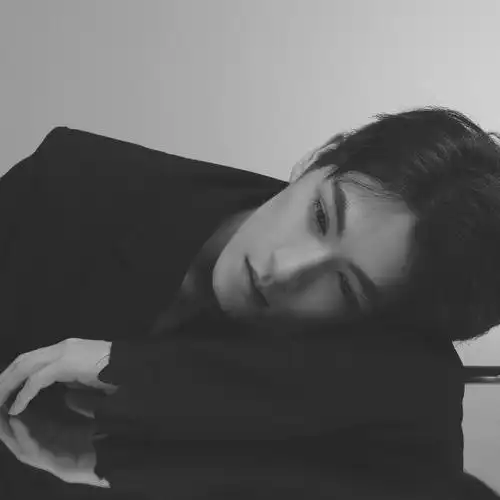 男生头像 黑白头像 dt三色堇儿