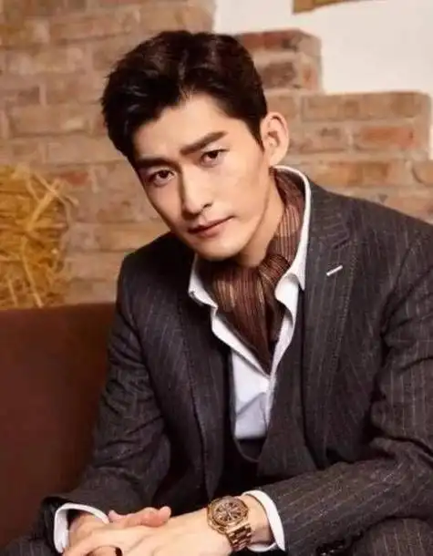 张翰:从流星雨到战狼2,他的演艺之路有多精彩?