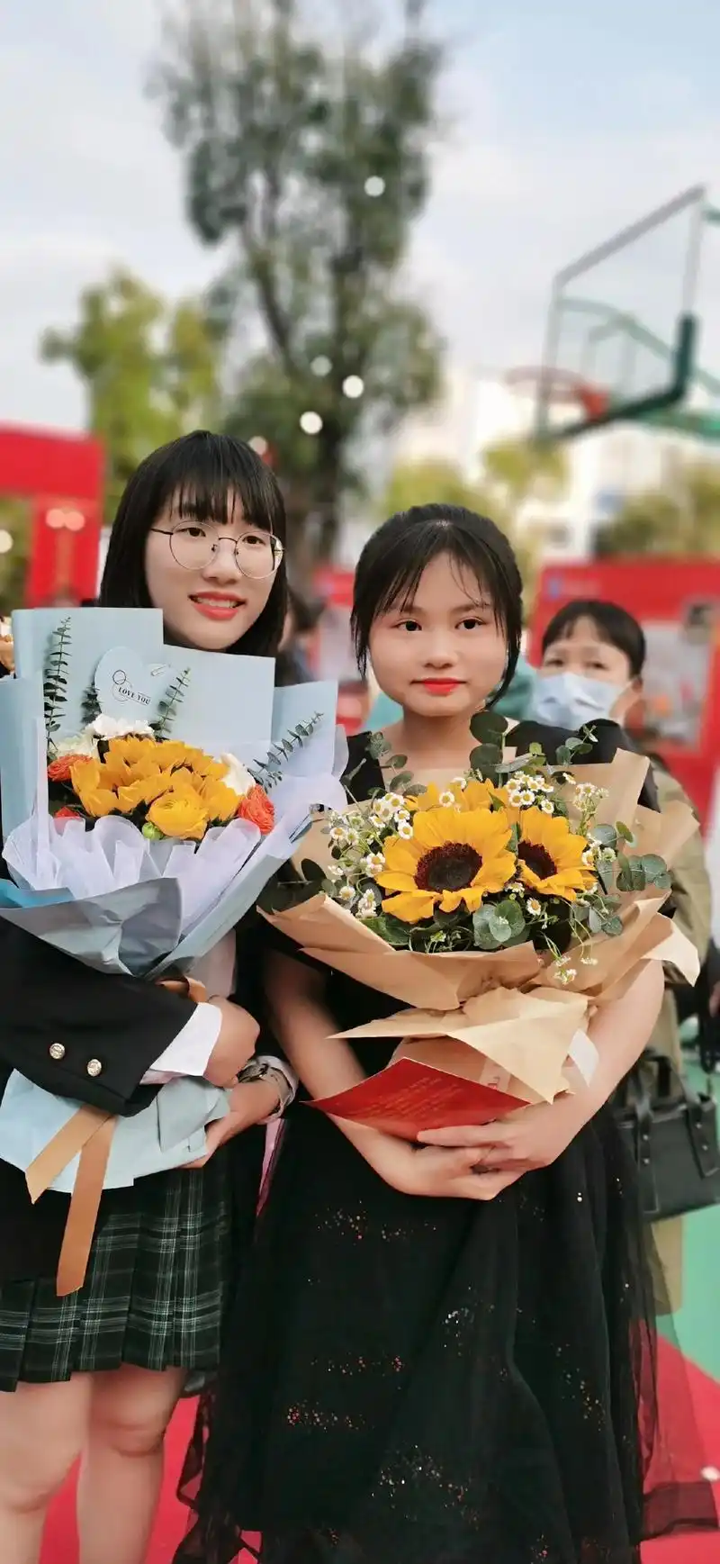 18岁成人礼,恭喜你走进成人的行列,下午我女儿心中有爱,眼里 - 抖音