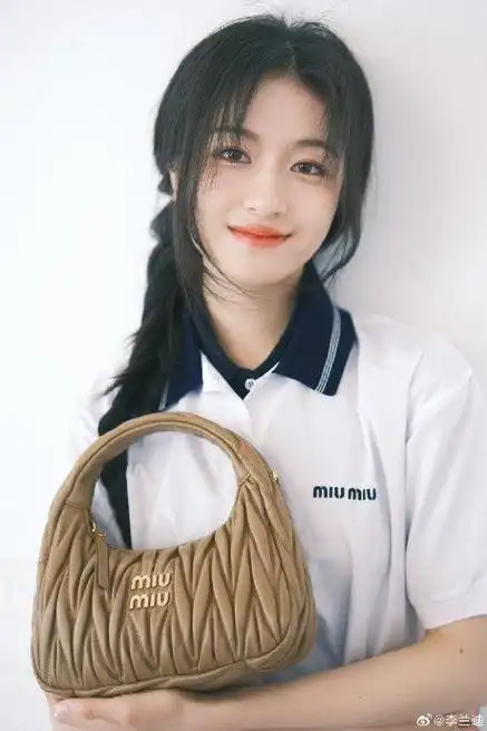 赵今麦李兰迪同品牌大片,你更喜欢谁的表现力|赵今麦|李兰迪_新浪新闻