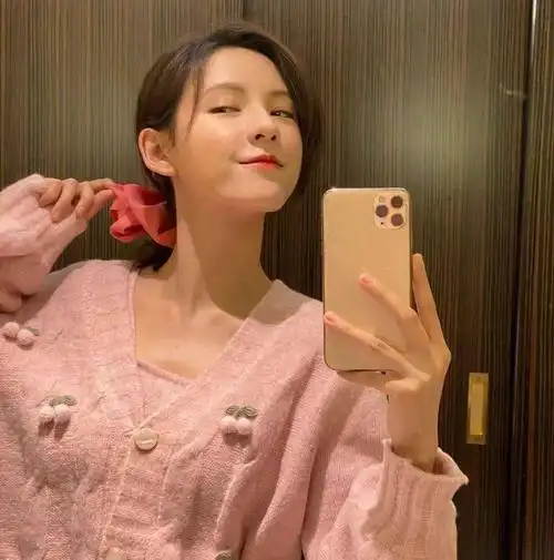 微信头像张予曦华晨宇