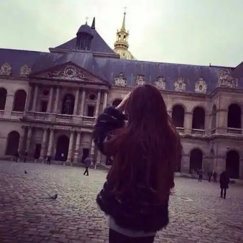 短头背影头像图片女生