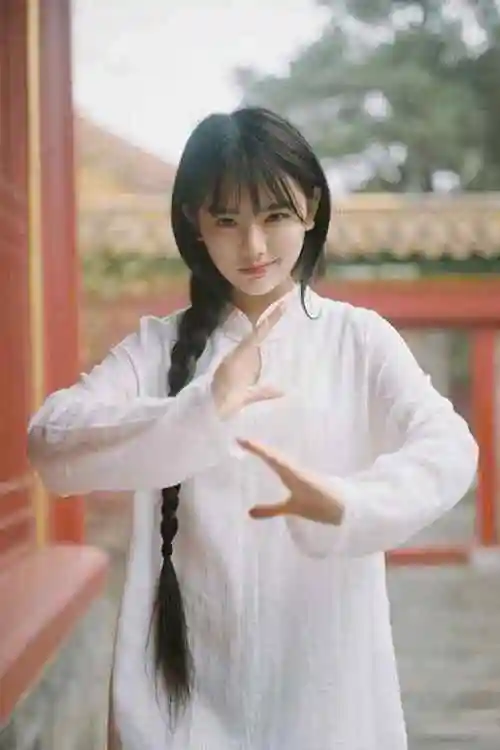 网络红人南笙民国清纯可爱写真高清手机壁纸一