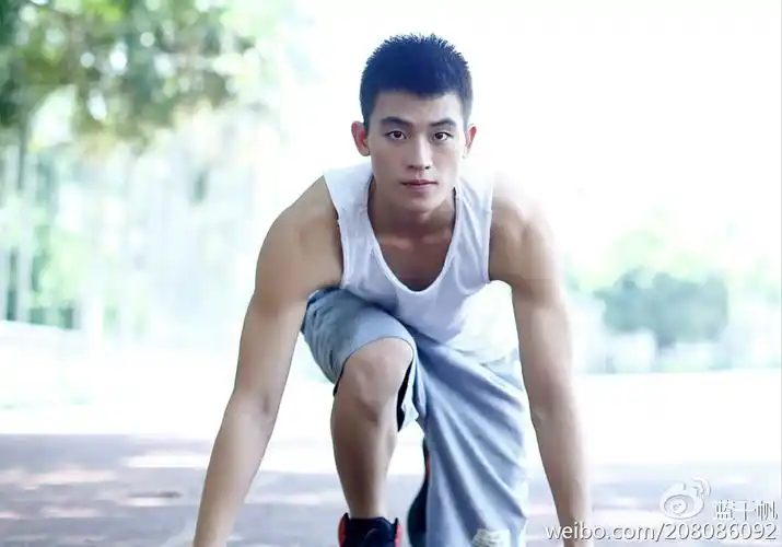 67欧豪刚毅果断的俊朗少年