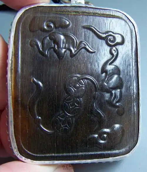 疑似:犀牛角牌子(包银) - 中华古玩 论坛 - 红山文化,任南红山文化