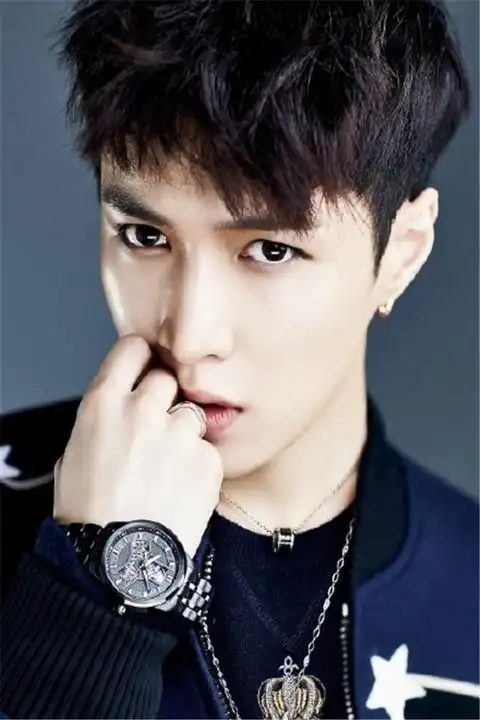 帅哥照片男歌手张艺兴帅气魅力四射的图片15帅哥猛男文章小虾米