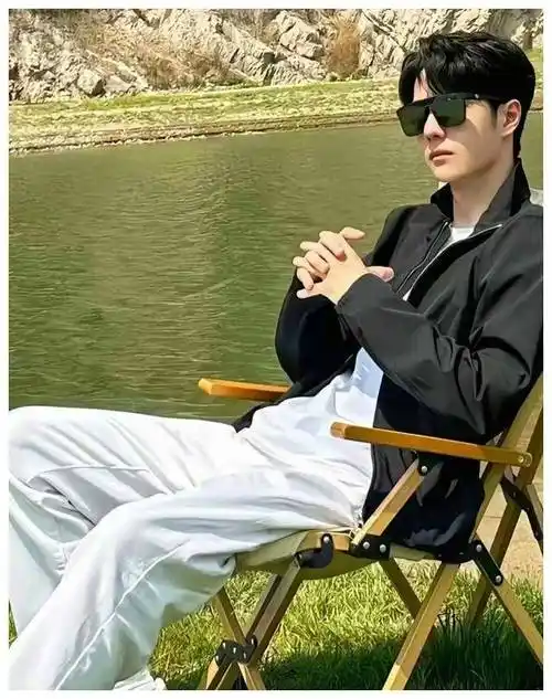 王一博队友金圣柱被曝隐婚生子,引发热议,影响深远_友情_生活_祝福