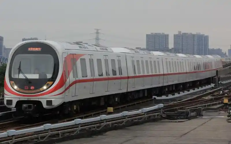 无锡地铁s1号线列车 三阳广场-无锡火车站运行实录