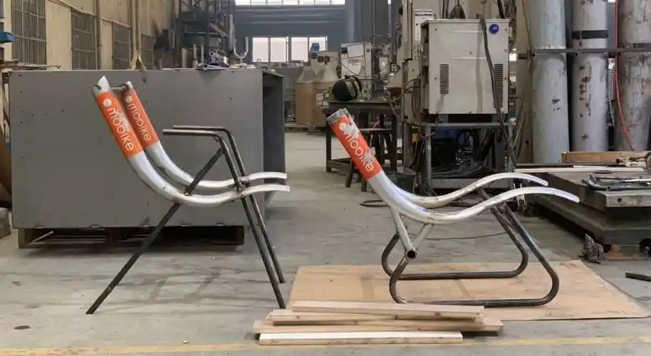 这款躺椅是不是结构看起来很眼熟,其实它是采用了摩拜单车第一代