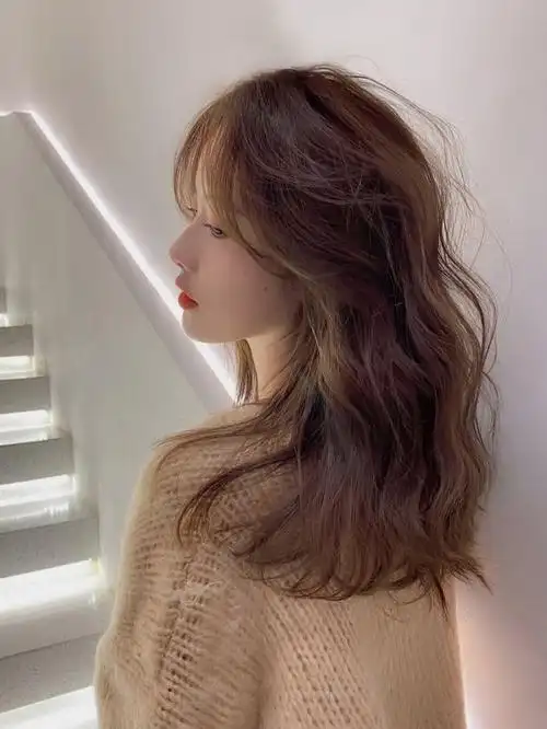 中长发发型慵懒风免打理气垫烫发超显发量