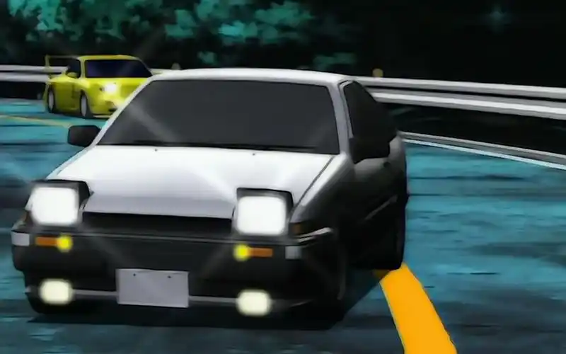 藤原拓海 ae86初次登场 藤原86vs 高桥fd  b>惯性漂移 /b> 头文字d