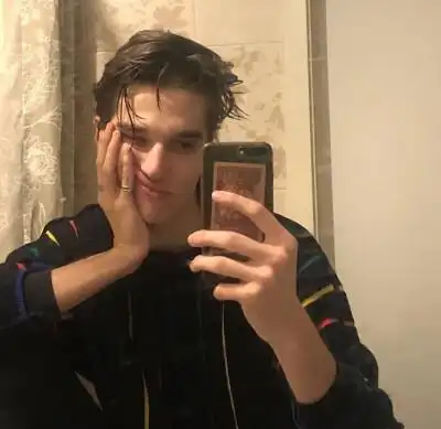 蓝色欧美头像男