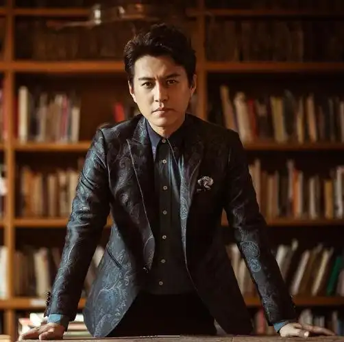 明星来啦!7月10日 靳东与您相约长春国际会展中心