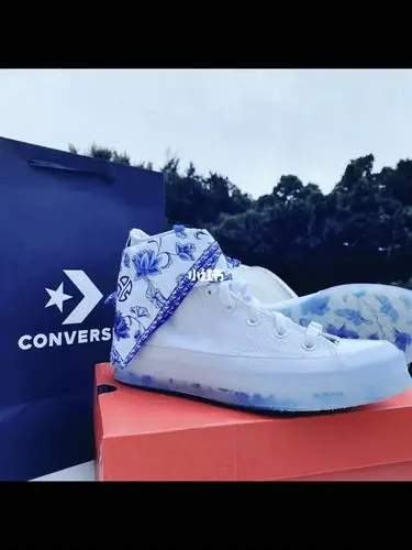 converse ×张艺兴联名款