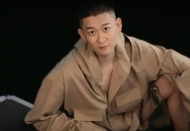 曹云金新恋情曝光!