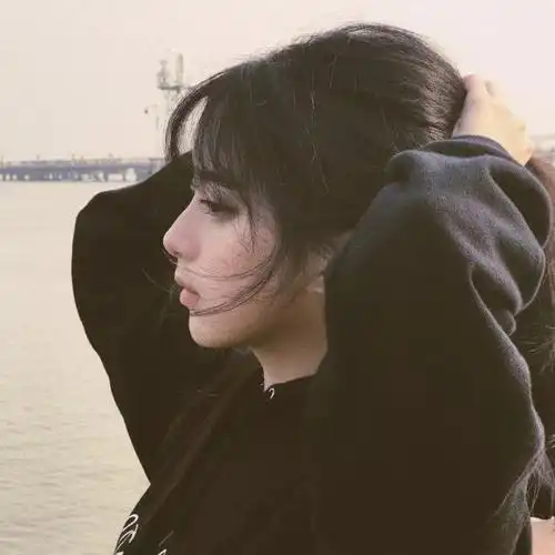 侧脸女生头像丨唯美头像