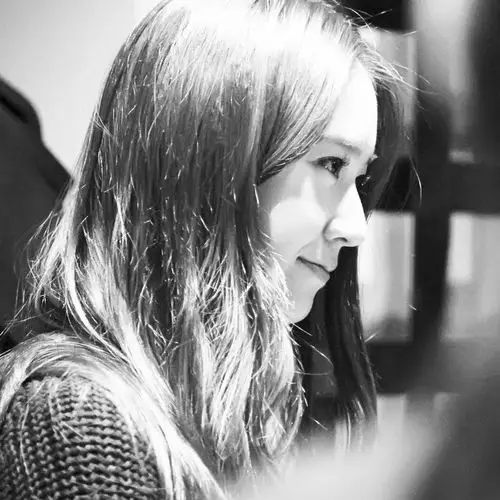 [郑秀晶][盘点]150714 黑白艺术格调的侧脸乖乖