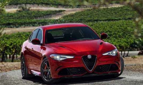 福田萨瓦纳:颜值感觉还不错,设计挺人性化的,感觉动力很平顺,跑起来是