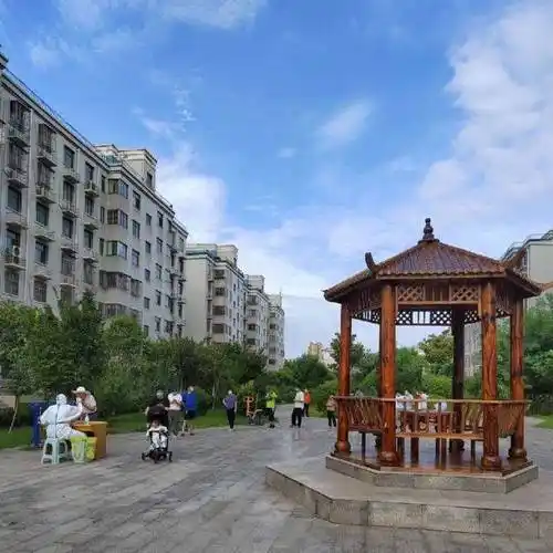 七律 天涯客(外六首)_徐运民_江西_马天真